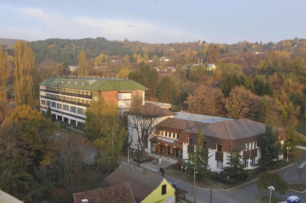 Apartments Izvor Vrdnik Exterior foto